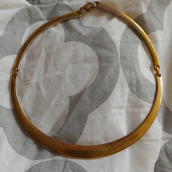 Gold necklace - Picture 1 of 3